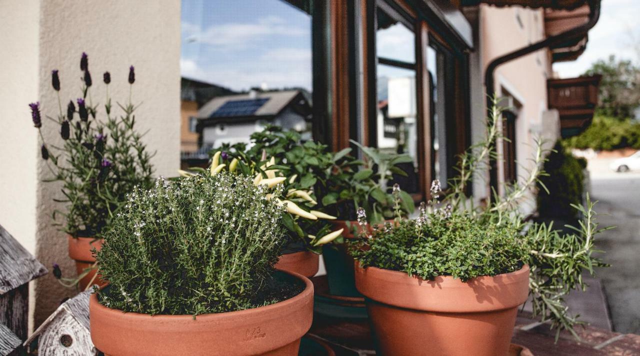 Gasthof Schmalzerhof Weer Exterior foto